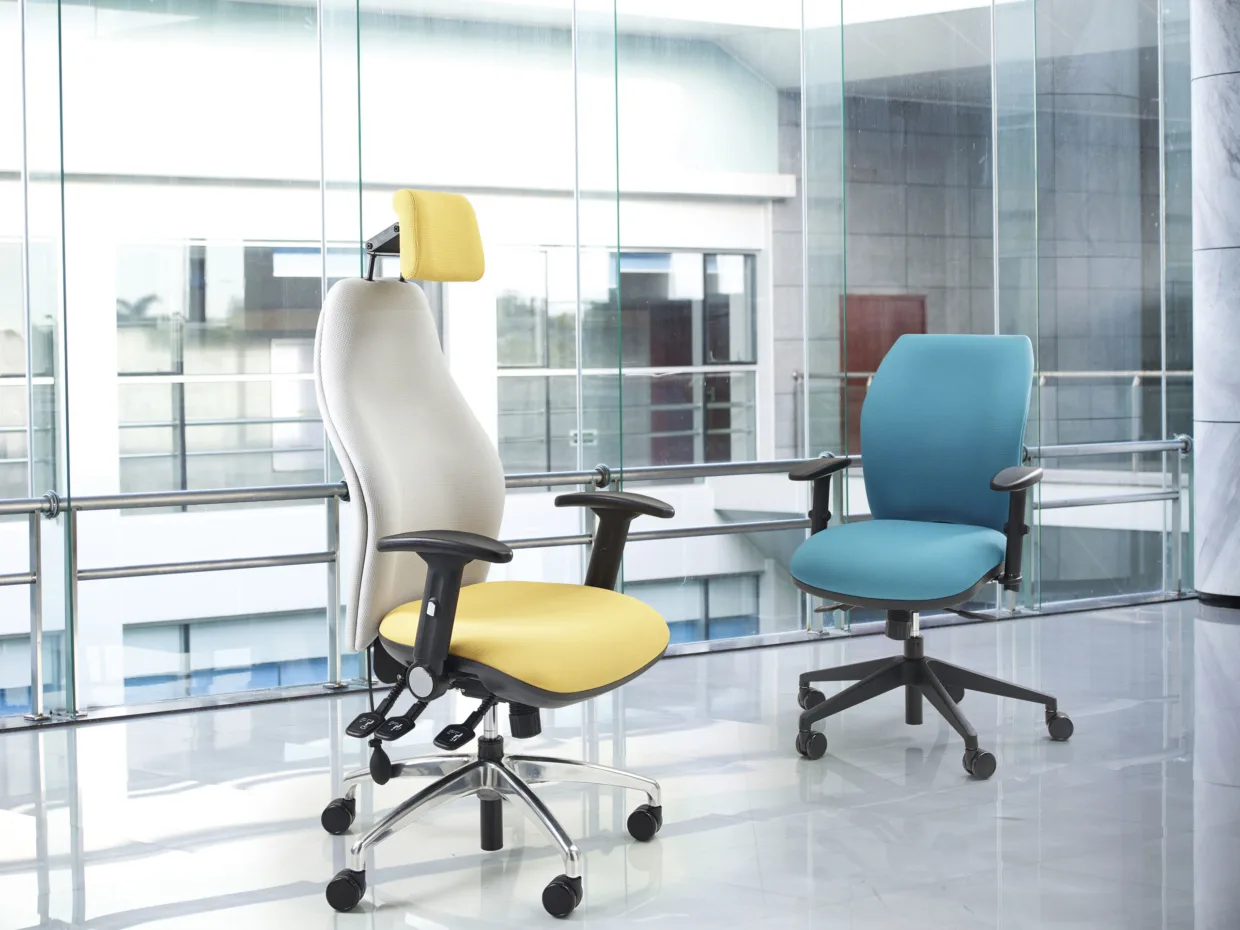 Complete composite roomset photography for Status Seating - Image 2