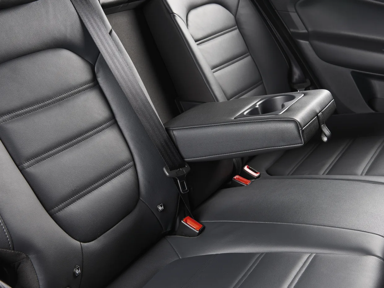 MG GS SUV studio car photography