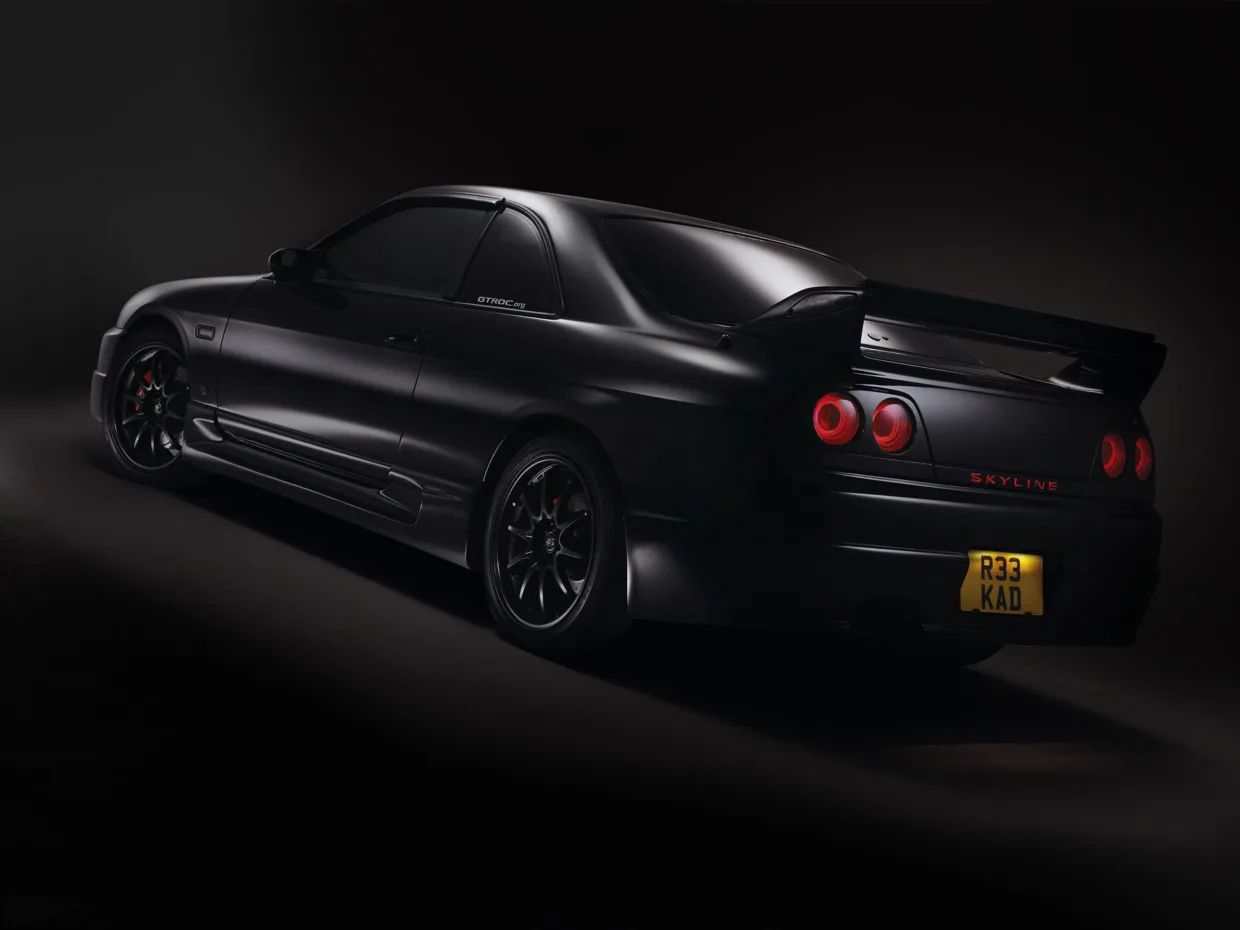 Nissan R33 Spec 2 GTS-25t Skyline car studio photography