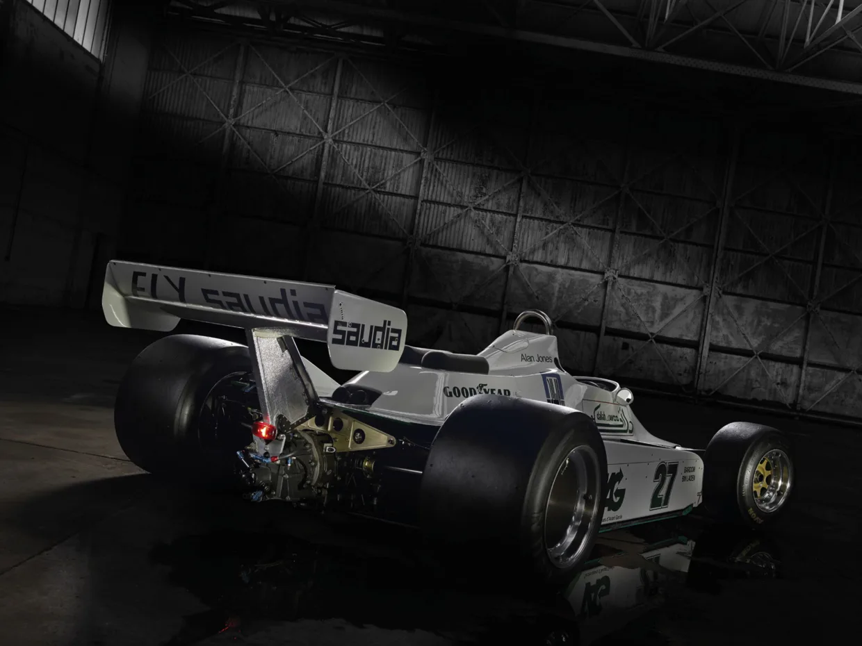 Williams FW-07 car studio photography