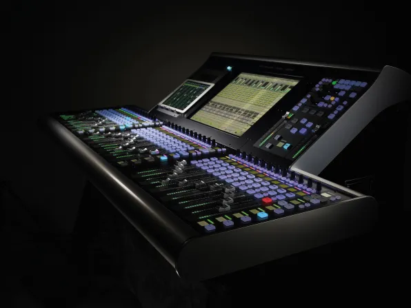 Solid State Logic Live L200 product photography