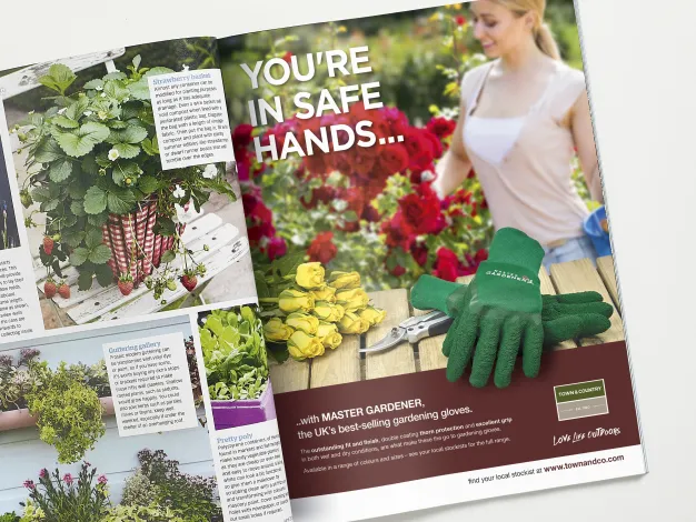 Town Country Master Gardener Glove advert