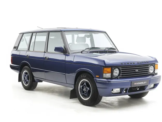 Front three quarters Overfinch 630R studio car photography